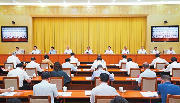 全国扫黑除恶专项斗争视频会议.jpg
